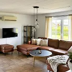 Tatil Evi 8 Person In Tarm