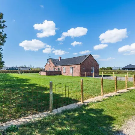 Xxv Holiday home